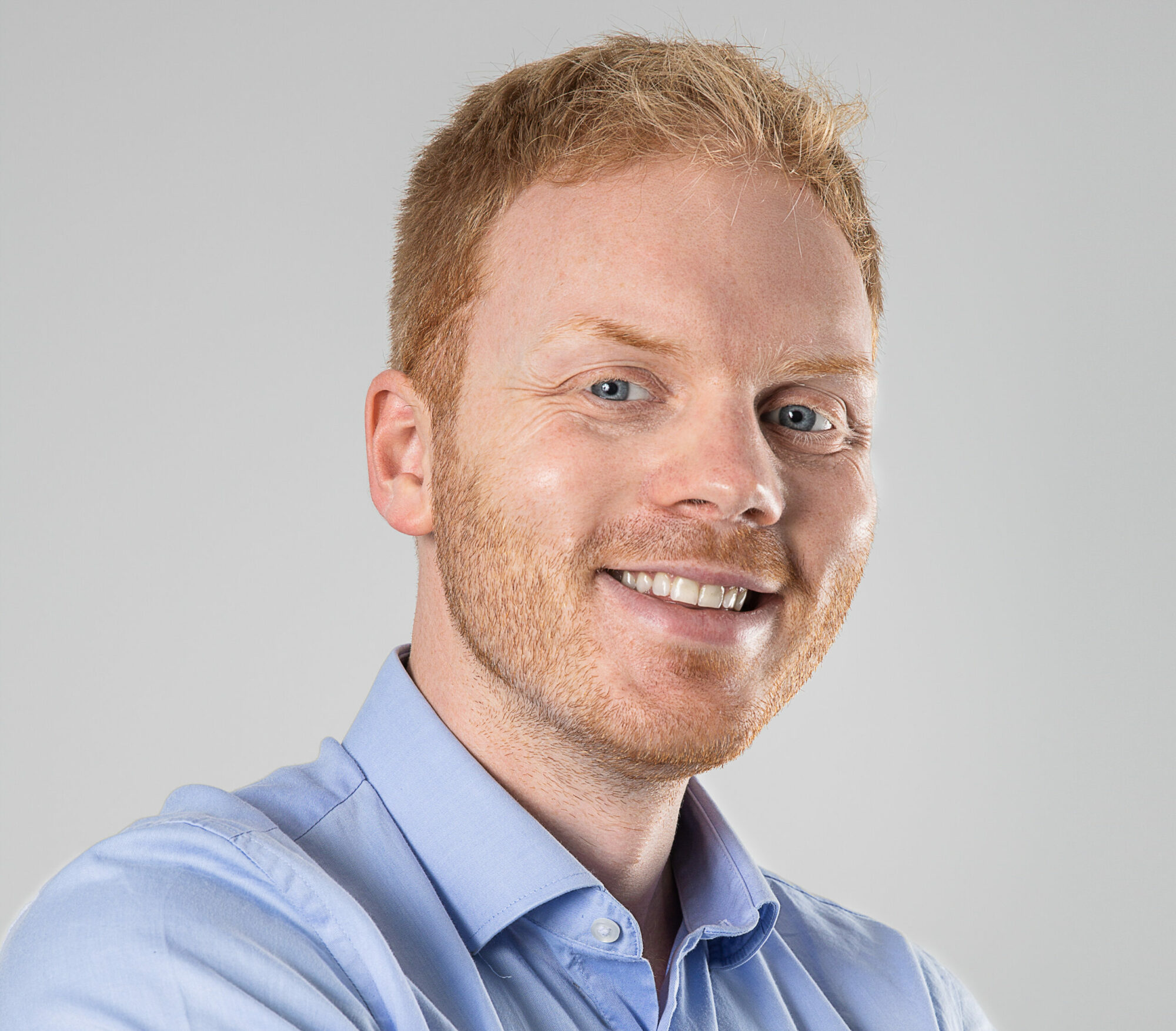 colour headshot of Charlie Crook (Director at Lithium3)